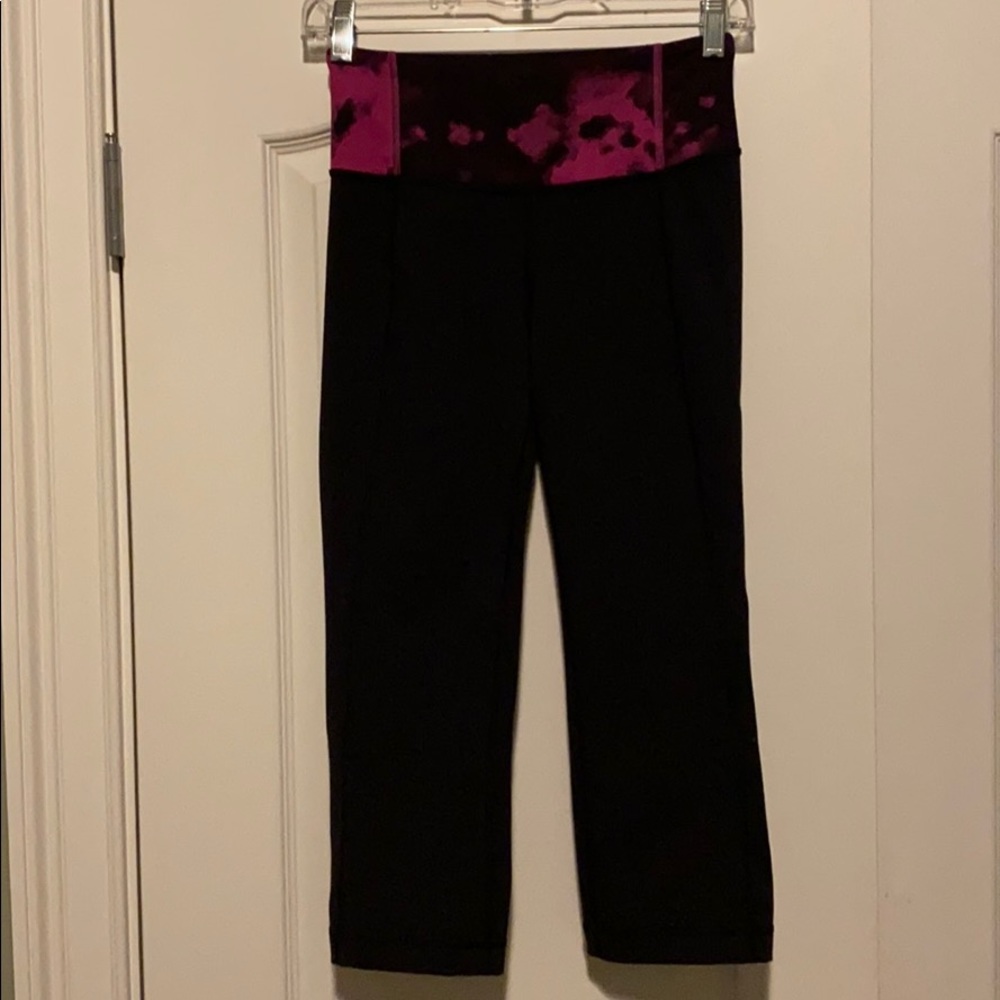 Lululemon cropped leggings